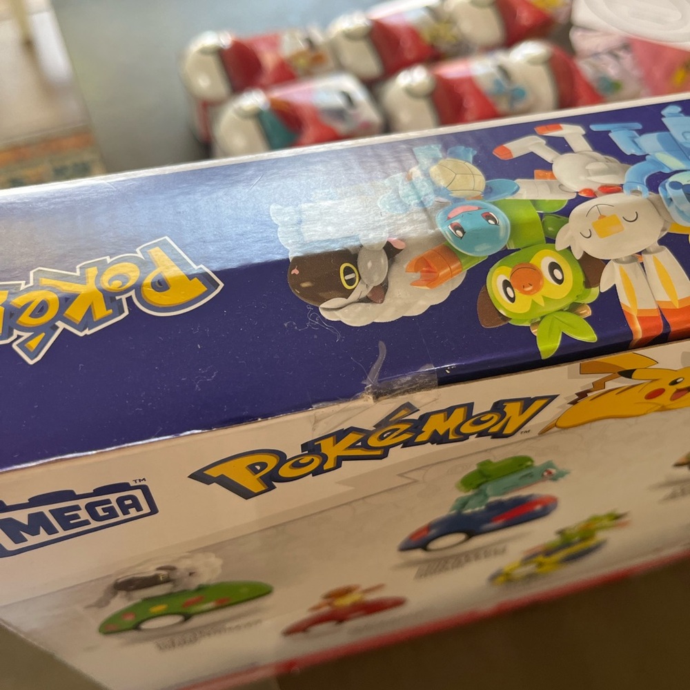 Poké Ball Assortment Pack - Red Poké Ball Set - Picture 3 of 13